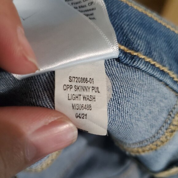 Old Navy Jeans Girls XL Light Blue Skinny Adjustable Waist Stretch Denim *NWT* - Picture 6 of 12